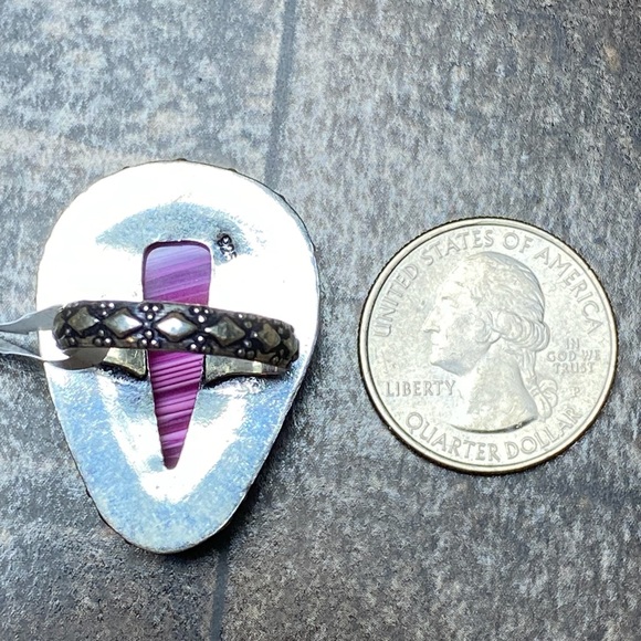 New Pink Striped Agate Stone Silver Overlay Ring Size 7.75 - Picture 3 of 4